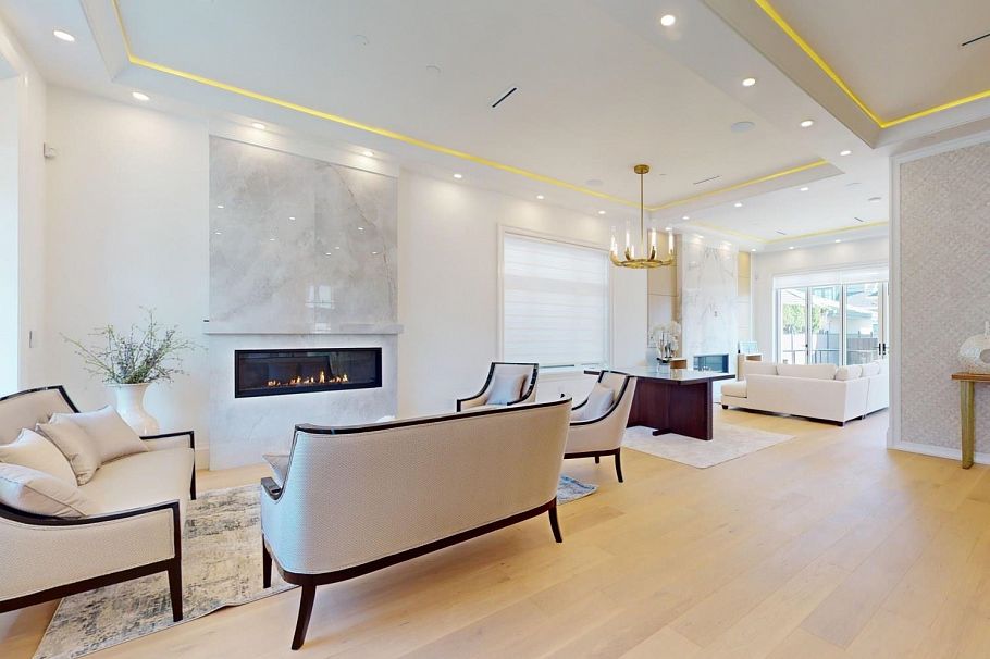 2246 W 20th Avenue Vancouver, BC - 3