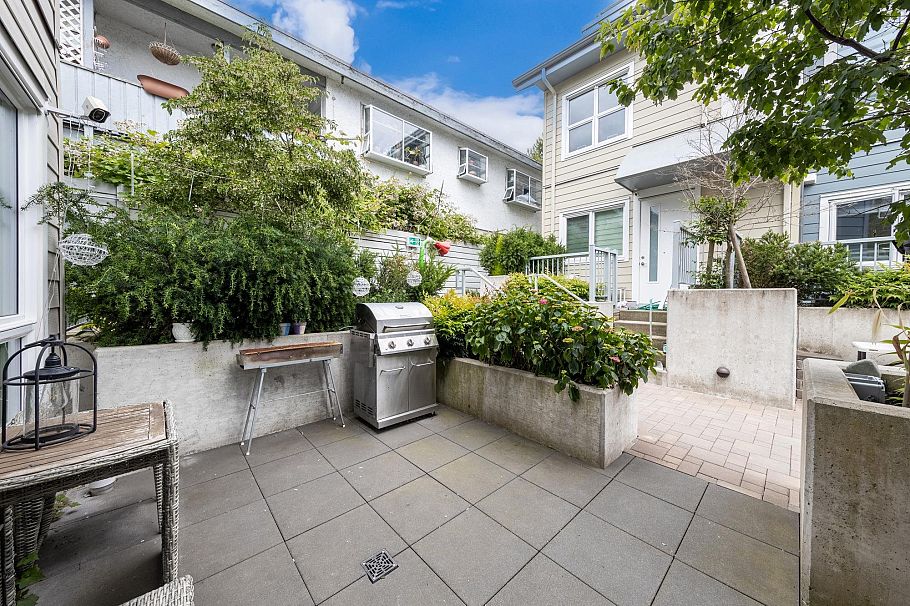 7887 French Street Vancouver, BC - 5