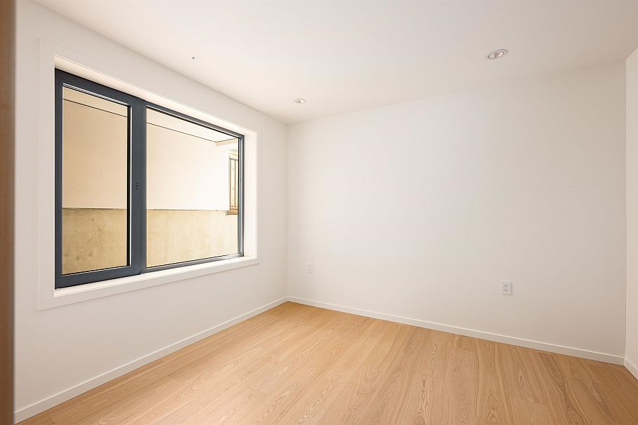 4477 Wallace Street Vancouver, BC - 36