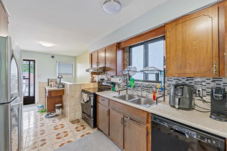 6549 Lancaster Street Vancouver, BC - 28