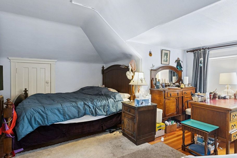 1617 W Grand Boulevard North Vancouver, BC - 30