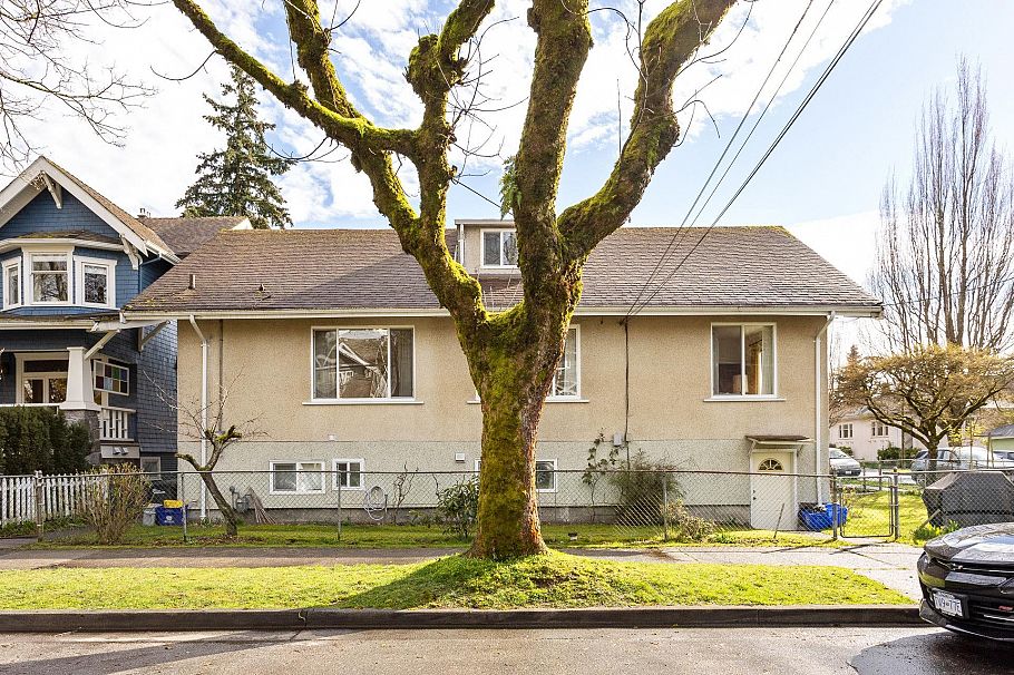 2206 Musqueamview Street Vancouver, BC - 34