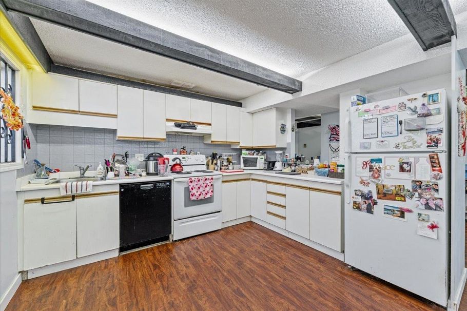 6549 Lancaster Street Vancouver, BC - 35