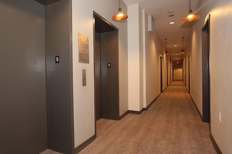 511 22 E Cordova Street Vancouver, BC - 29