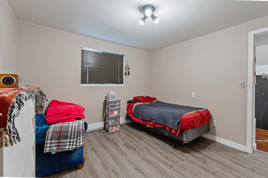 6549 Lancaster Street Vancouver, BC - 15