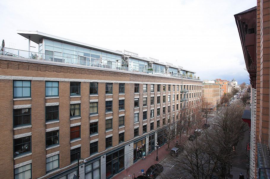 511 22 E Cordova Street Vancouver, BC - 26