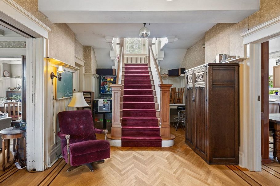 1617 W Grand Boulevard North Vancouver, BC - 8