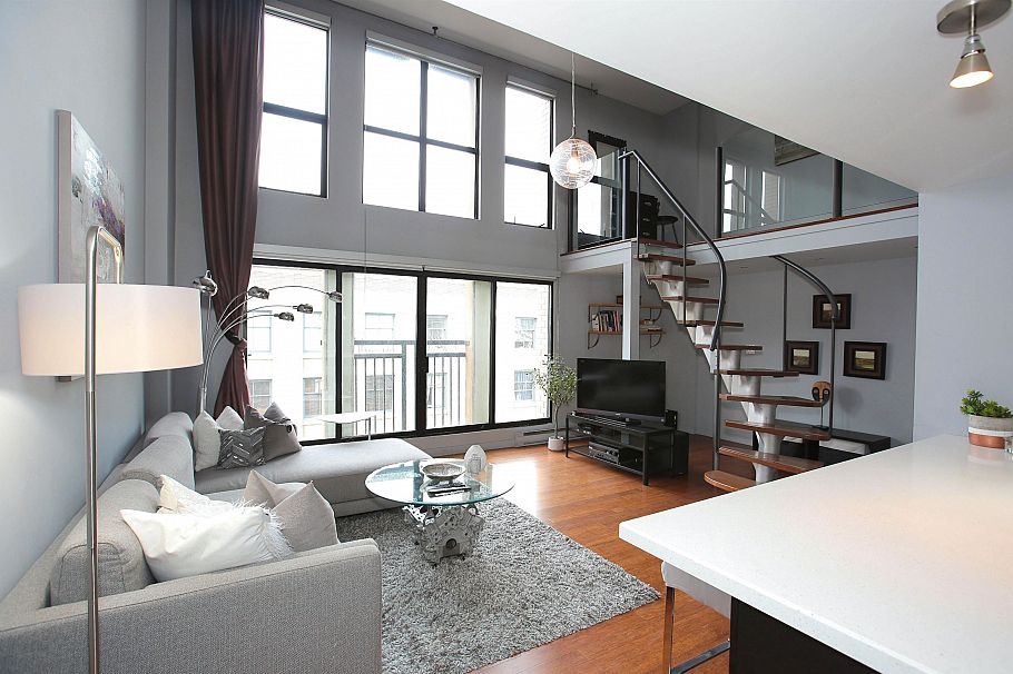 511 22 E Cordova Street Vancouver, BC - 2