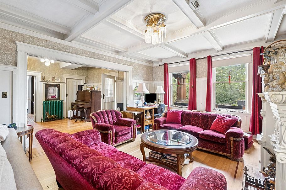 1617 W Grand Boulevard North Vancouver, BC - 12