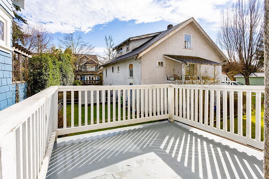 2206 Musqueamview Street Vancouver, BC - 15