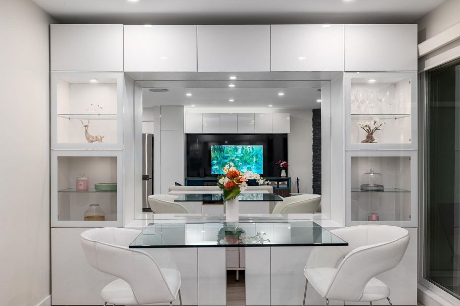 2391 Oak Street Vancouver, BC - 7