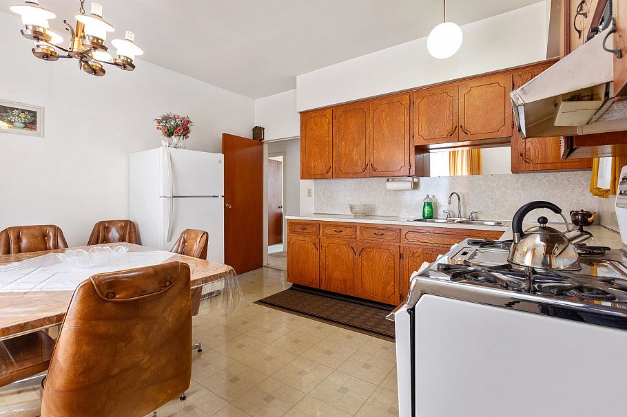 2206 Musqueamview Street Vancouver, BC - 7