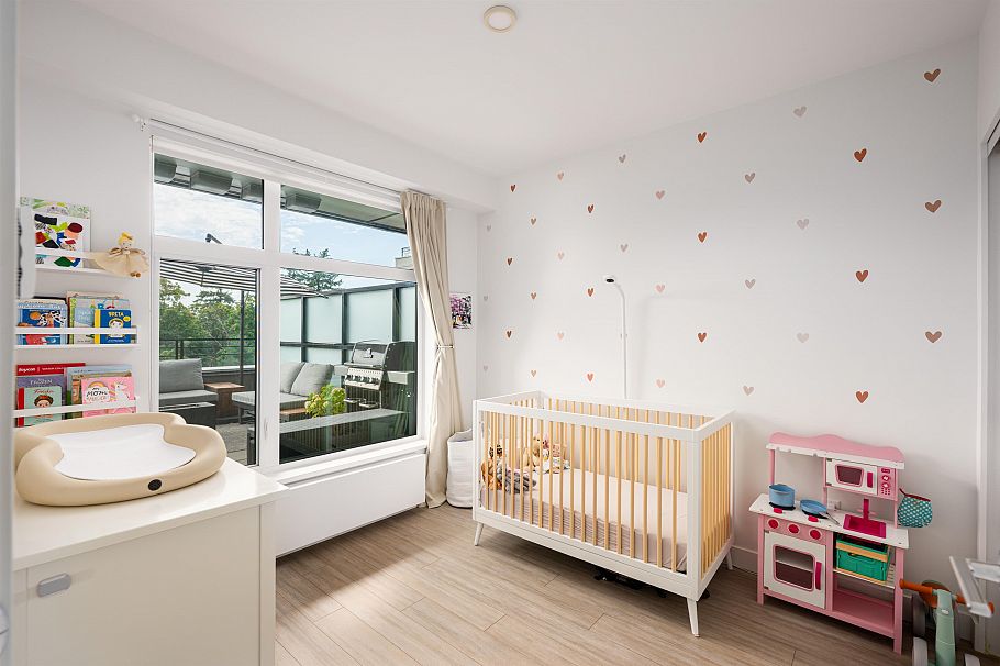 208 707 E 3rd Street North Vancouver, BC - 16