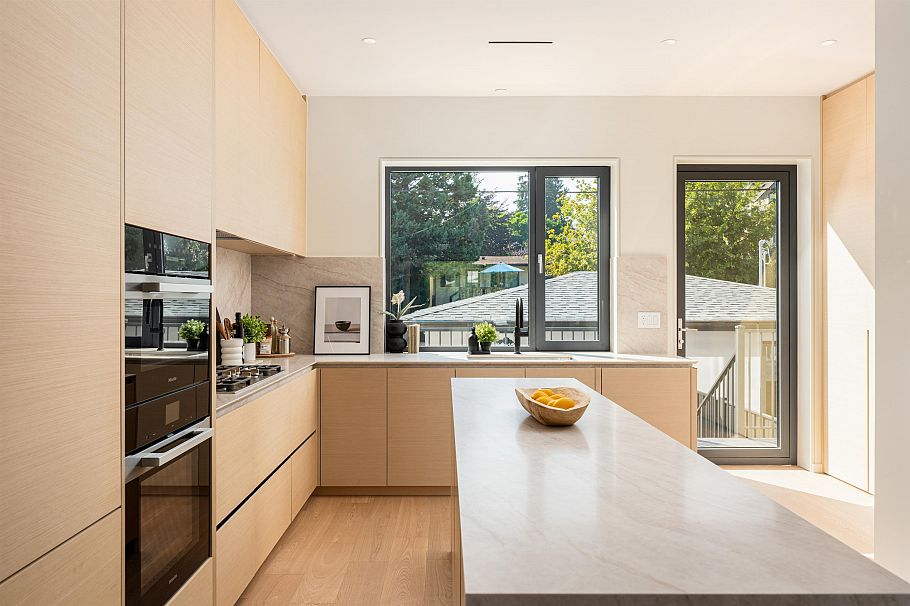 4477 Wallace Street Vancouver, BC - 17