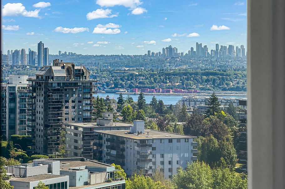 1706 1320 Chesterfield Avenue North Vancouver, BC - 26