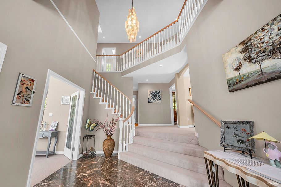 3945 Braemar Place North Vancouver, BC - 4