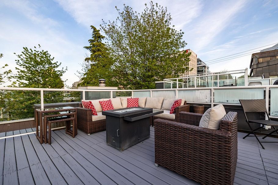 2391 Oak Street Vancouver, BC - 21