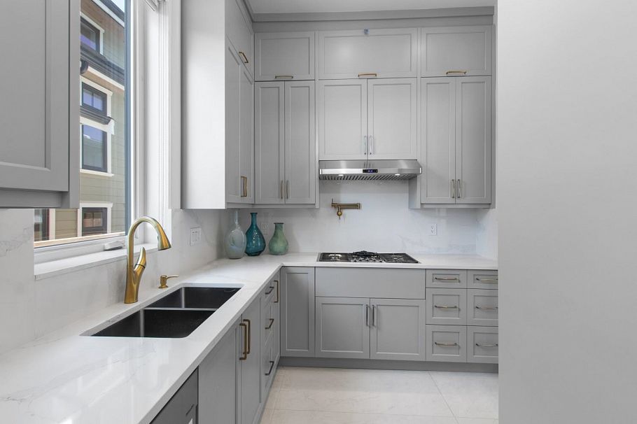 2246 W 20th Avenue Vancouver, BC - 6