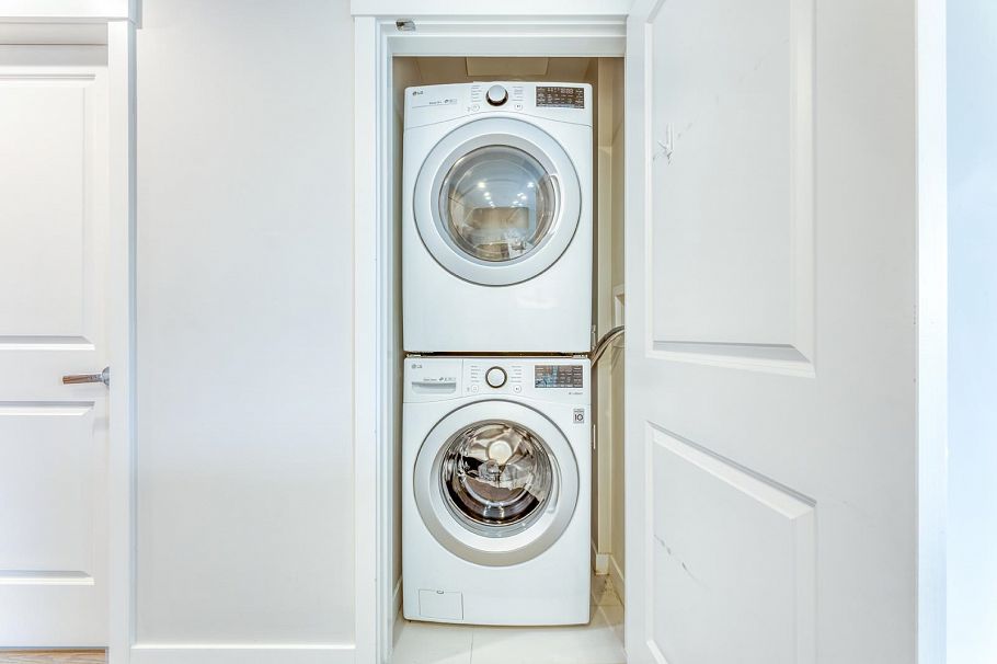 308 3533 Ross Drive Vancouver, BC - 20