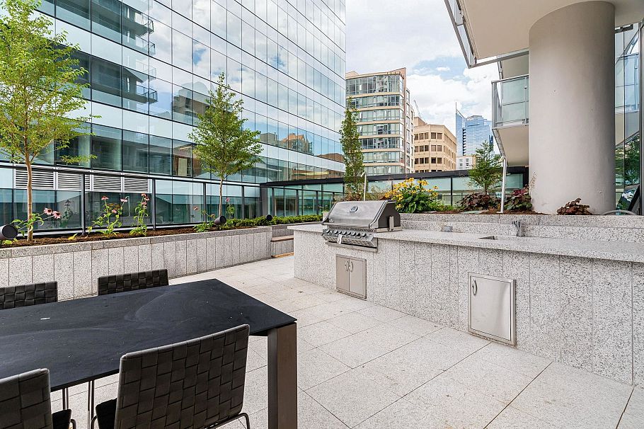 2312 1289 Hornby Street Vancouver, BC - 12