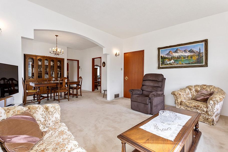 2206 Musqueamview Street Vancouver, BC - 11