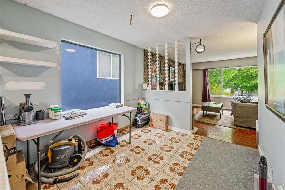 6549 Lancaster Street Vancouver, BC - 20