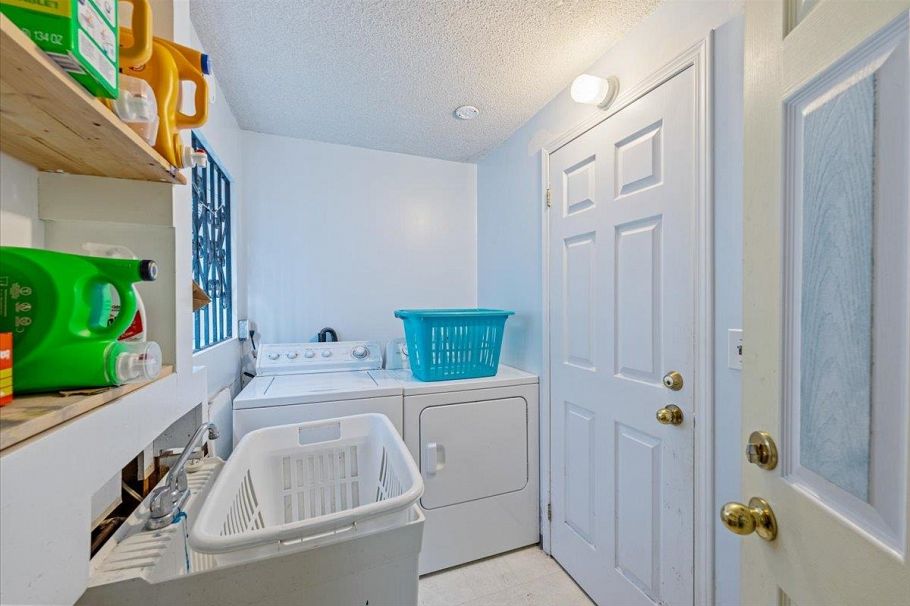 6549 Lancaster Street Vancouver, BC - 23