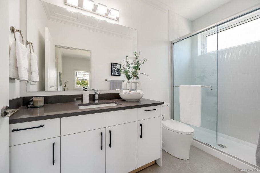 1427 E 27th Avenue Vancouver, BC - 13