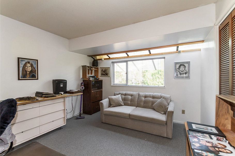 1728 Westover Road North Vancouver, BC - 13