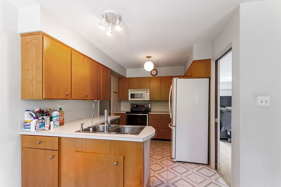 1728 Westover Road North Vancouver, BC - 5