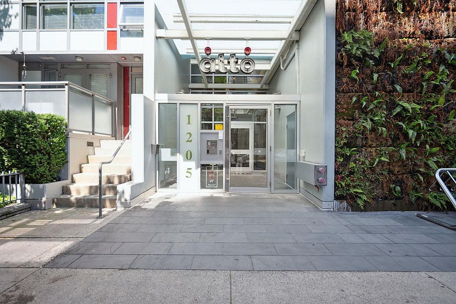 1206 1205 Howe Street Vancouver, BC - 38