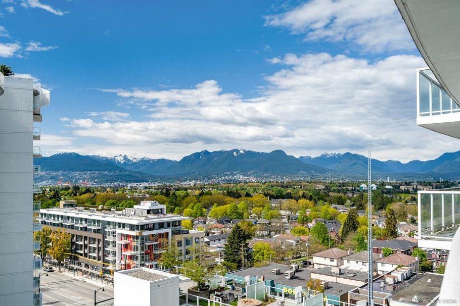 1210 2220 Kingsway Vancouver, BC - 15