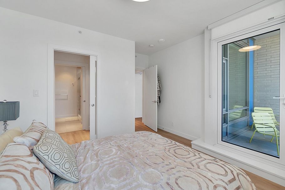 107 1500 Fern Street North Vancouver, BC - 9