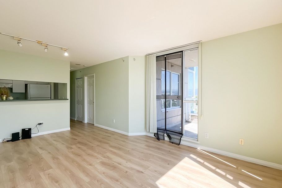 1508 5189 Gaston Street Vancouver, BC - 6