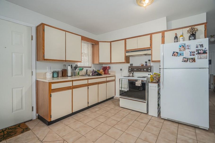 3240 Clive Avenue Vancouver, BC - 31