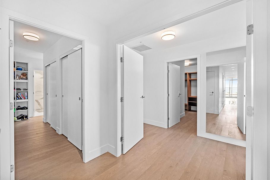 2201 1632 Lions Gate Lane North Vancouver, BC - 24