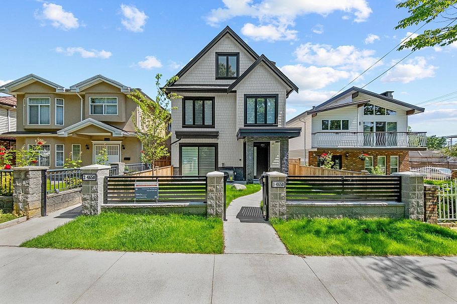 1 4650 Gothard Street Vancouver, BC - 2