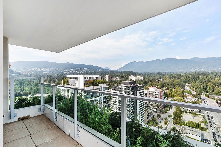 2201 1632 Lions Gate Lane North Vancouver, BC - 1