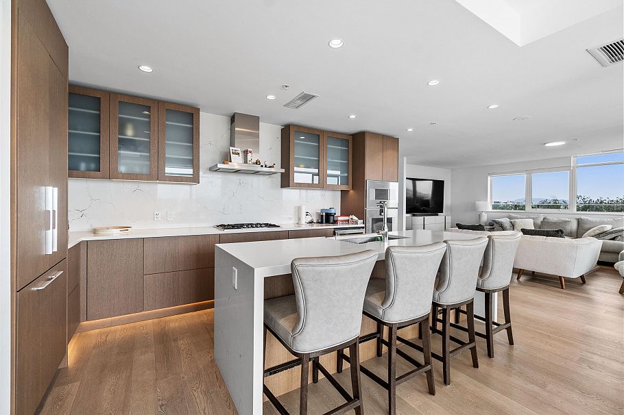 2201 1632 Lions Gate Lane North Vancouver, BC - 15