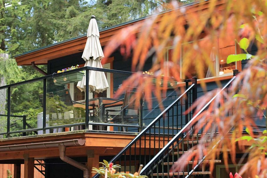 4793 Capilano Road North Vancouver, BC - 1