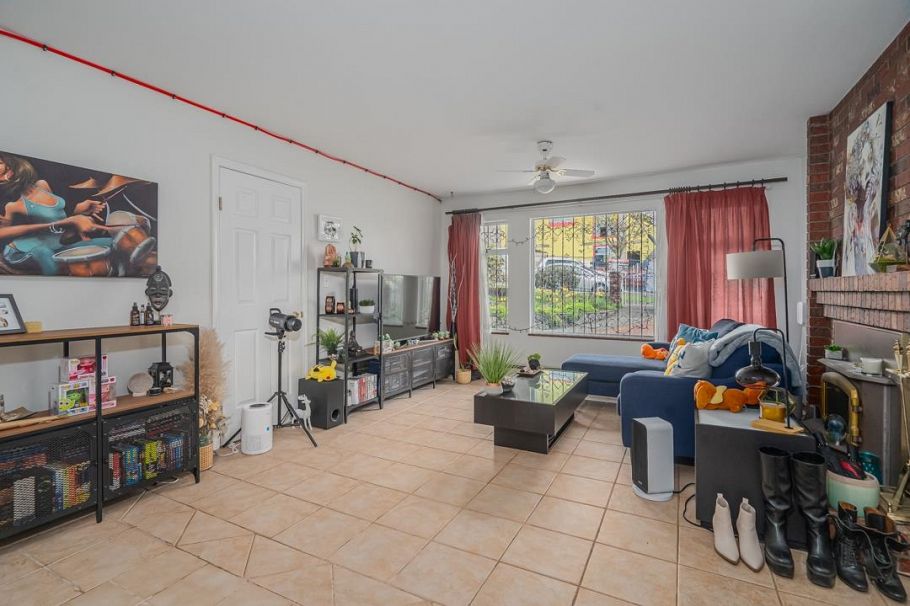 3240 Clive Avenue Vancouver, BC - 28