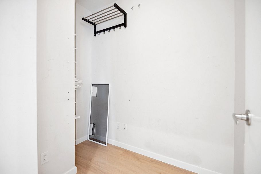 1206 1205 Howe Street Vancouver, BC - 21