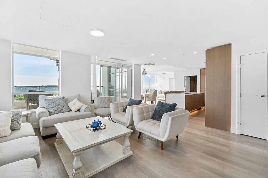 2201 1632 Lions Gate Lane North Vancouver, BC - 5