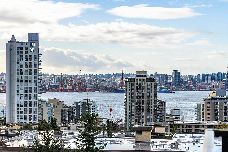 602 683 W Victoria Park North Vancouver, BC - 13