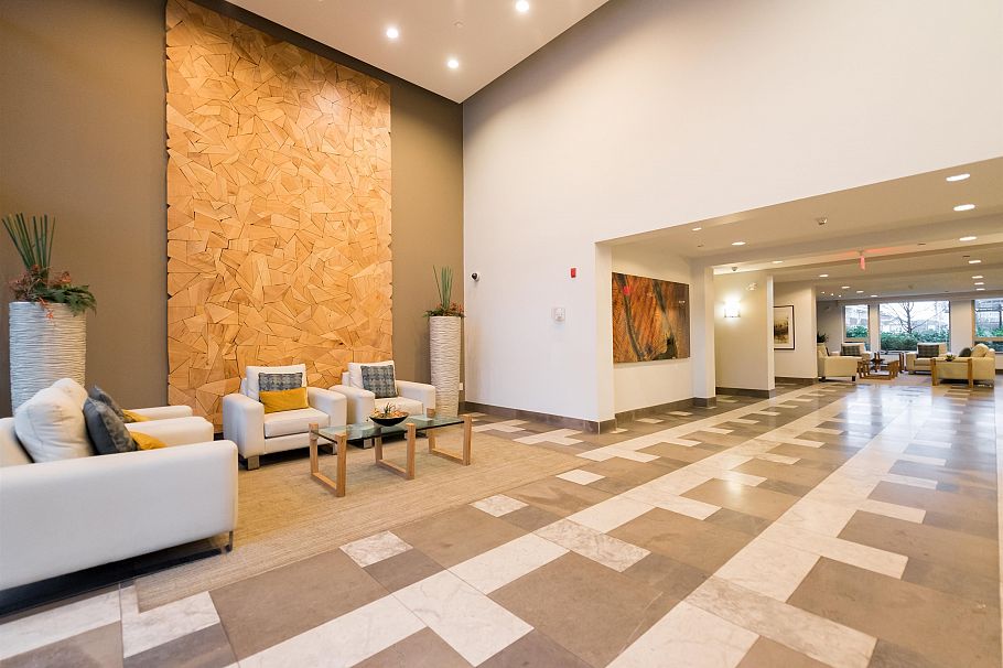 116 119 W 22nd Street North Vancouver, BC - 30