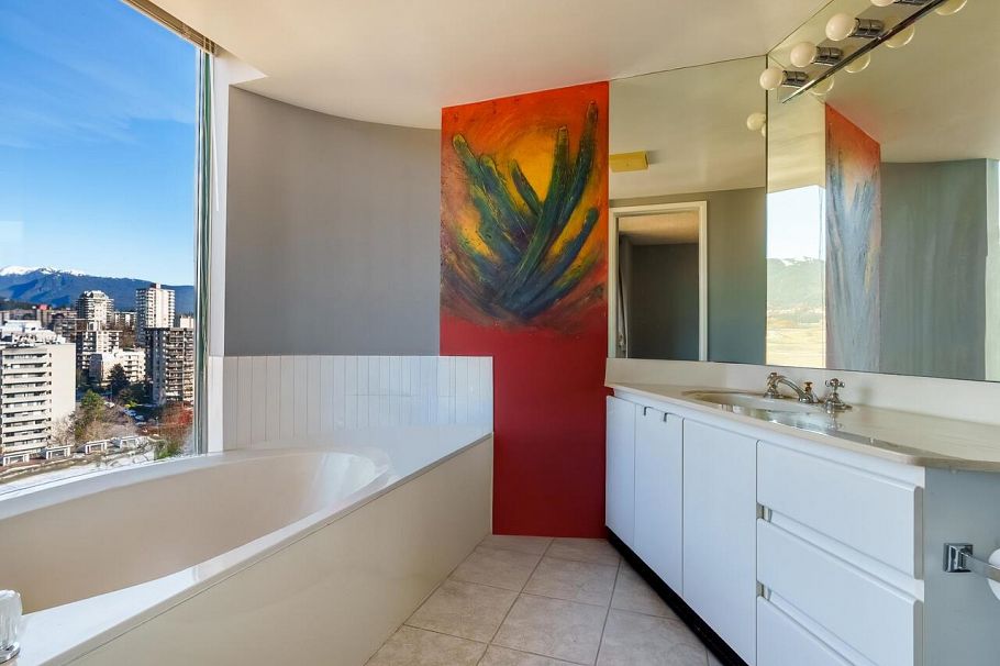 2203 120 W 2nd Street North Vancouver, BC - 11