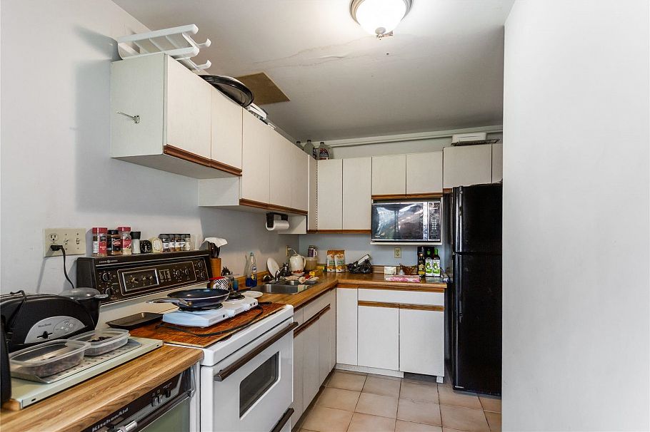 1728 Westover Road North Vancouver, BC - 20