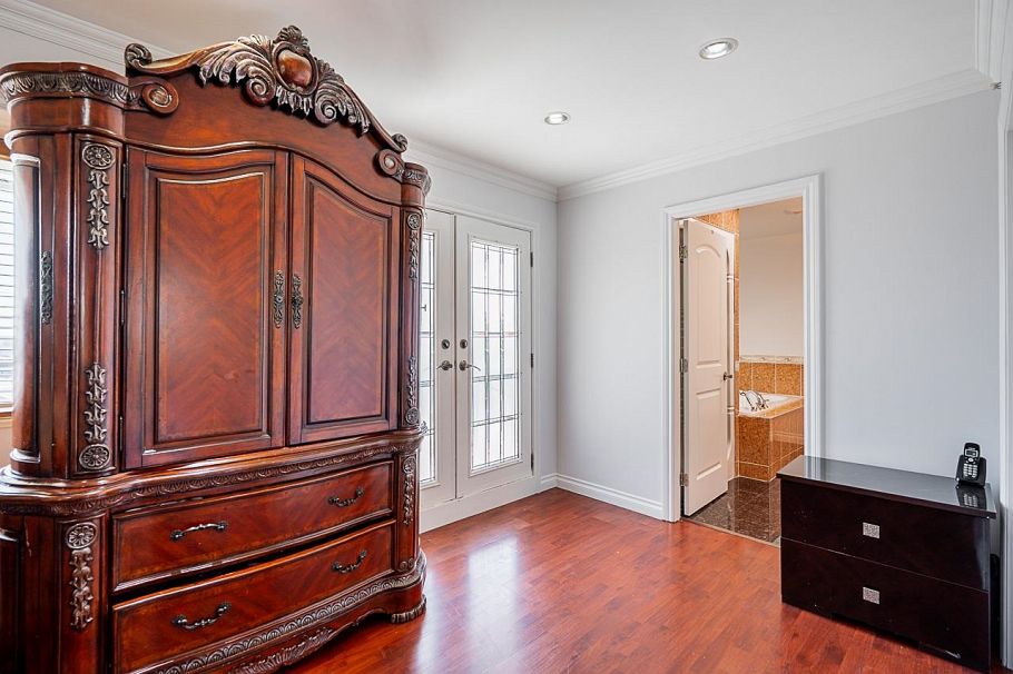 1306 E 60 Avenue Vancouver, BC - 19