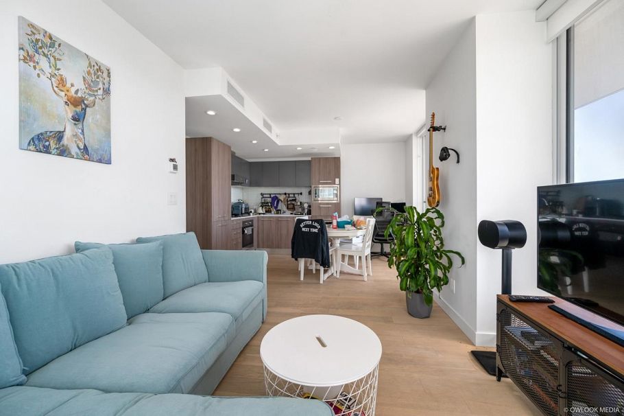 1210 2220 Kingsway Vancouver, BC - 11