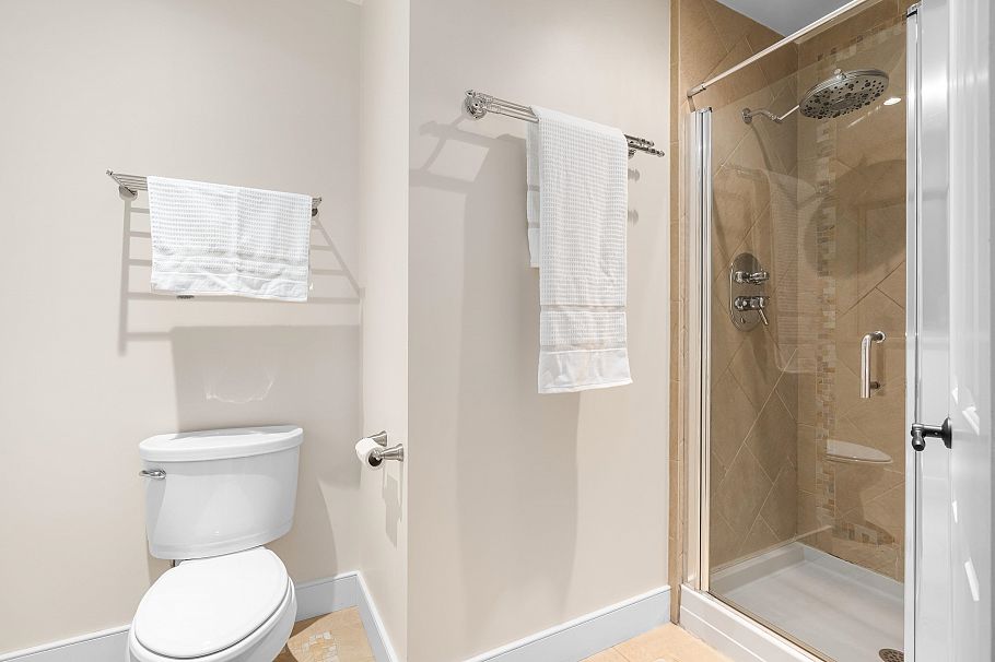 4793 Capilano Road North Vancouver, BC - 33